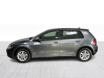 2017 Volkswagen Golf - image 10