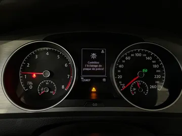 2017 Volkswagen Golf - image 16