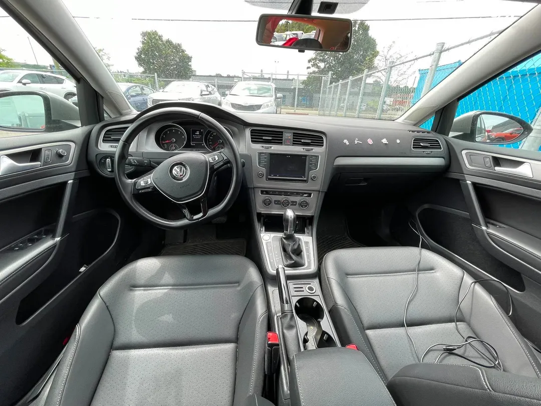 2017 Volkswagen Golf — photo 7