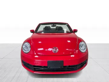 2015 Volkswagen Beetle Convertible - image 7