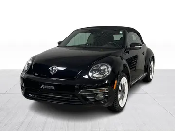 2019 Volkswagen Beetle Convertible - image 9