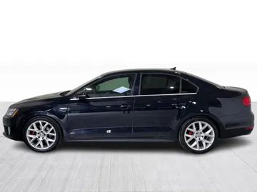 2014 Volkswagen Jetta - image 10
