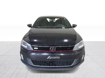 2014 Volkswagen Jetta - image 8
