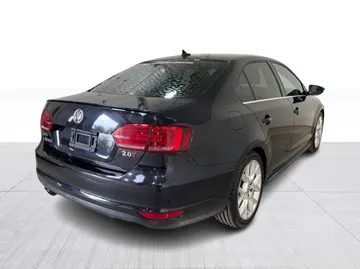 2014 Volkswagen Jetta - image 14