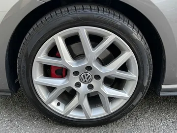 2014 Volkswagen Jetta - image 7