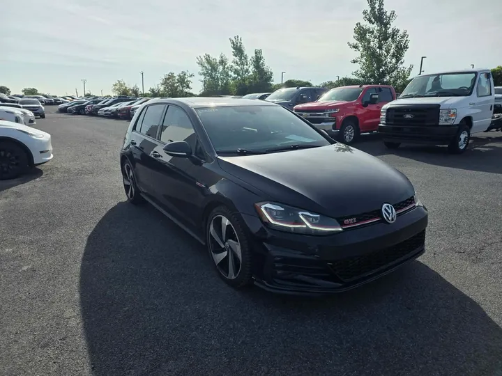 2020 Volkswagen Golf GTI - image principale