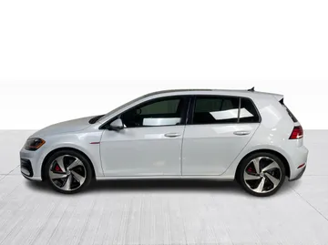 2019 Volkswagen Golf GTI - image 11