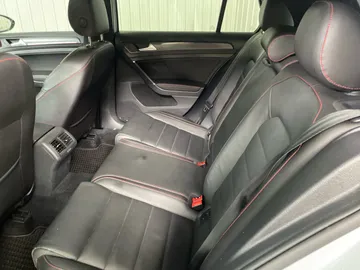 2019 Volkswagen Golf GTI - image 16