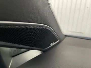 2019 Volkswagen Golf GTI - image 27