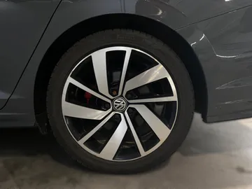2020 Volkswagen Jetta - image 19
