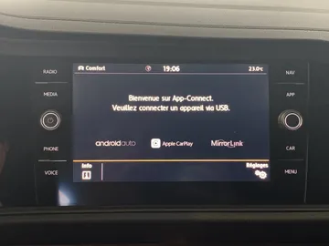 2020 Volkswagen Jetta - image 29