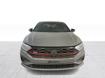 2020 Volkswagen Jetta - image 2