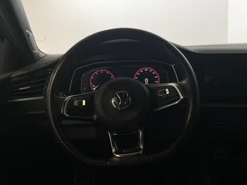 2020 Volkswagen Jetta - image 16