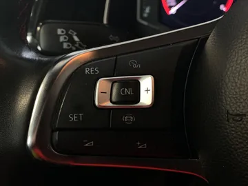 2020 Volkswagen Jetta - image 28