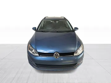 2016 Volkswagen Golf Sportwagon - image 8