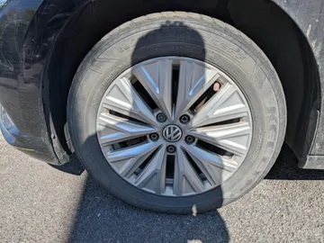 2019 Volkswagen Jetta - image 7