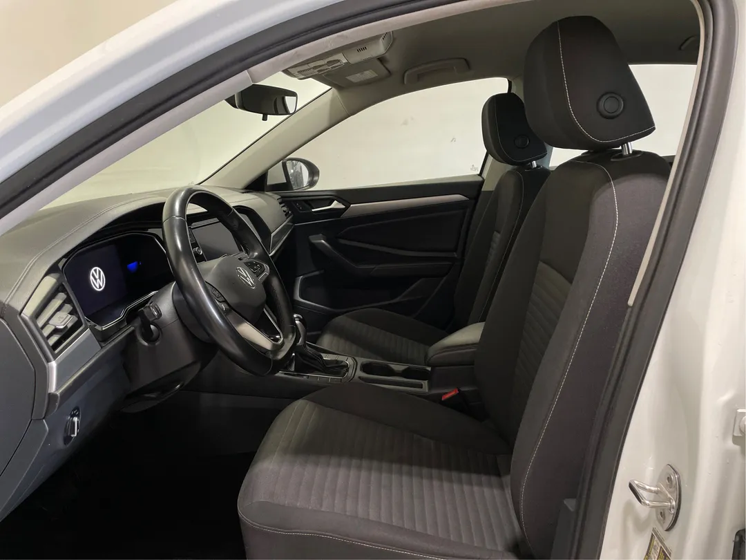 2023 Volkswagen Jetta for sale - photo 3