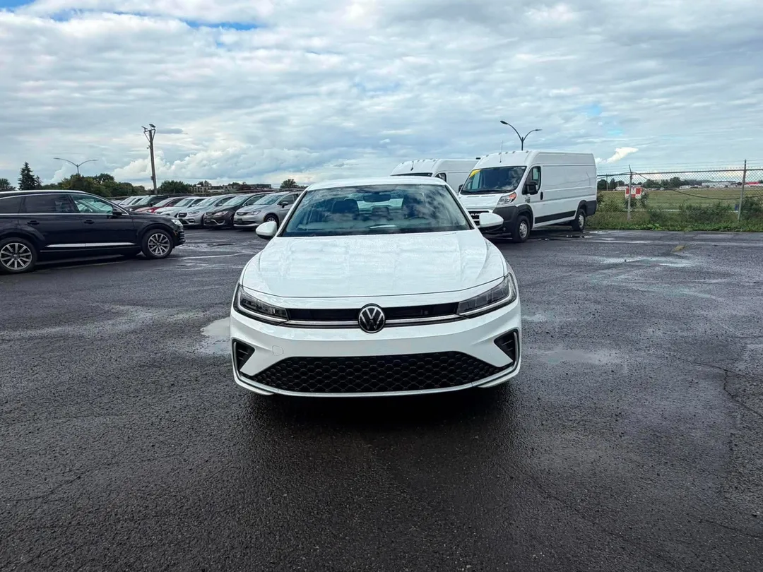 2025 Volkswagen Jetta for sale - photo 2