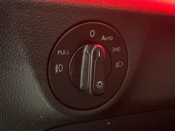 2019 Volkswagen Jetta - image 18