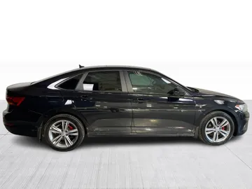 2019 Volkswagen Jetta - image 9