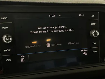 2019 Volkswagen Jetta - image 8