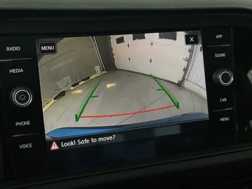 2019 Volkswagen Jetta - image 24