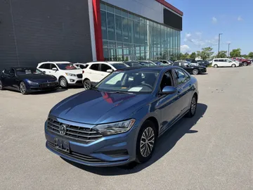 2020 Volkswagen Jetta - image 3