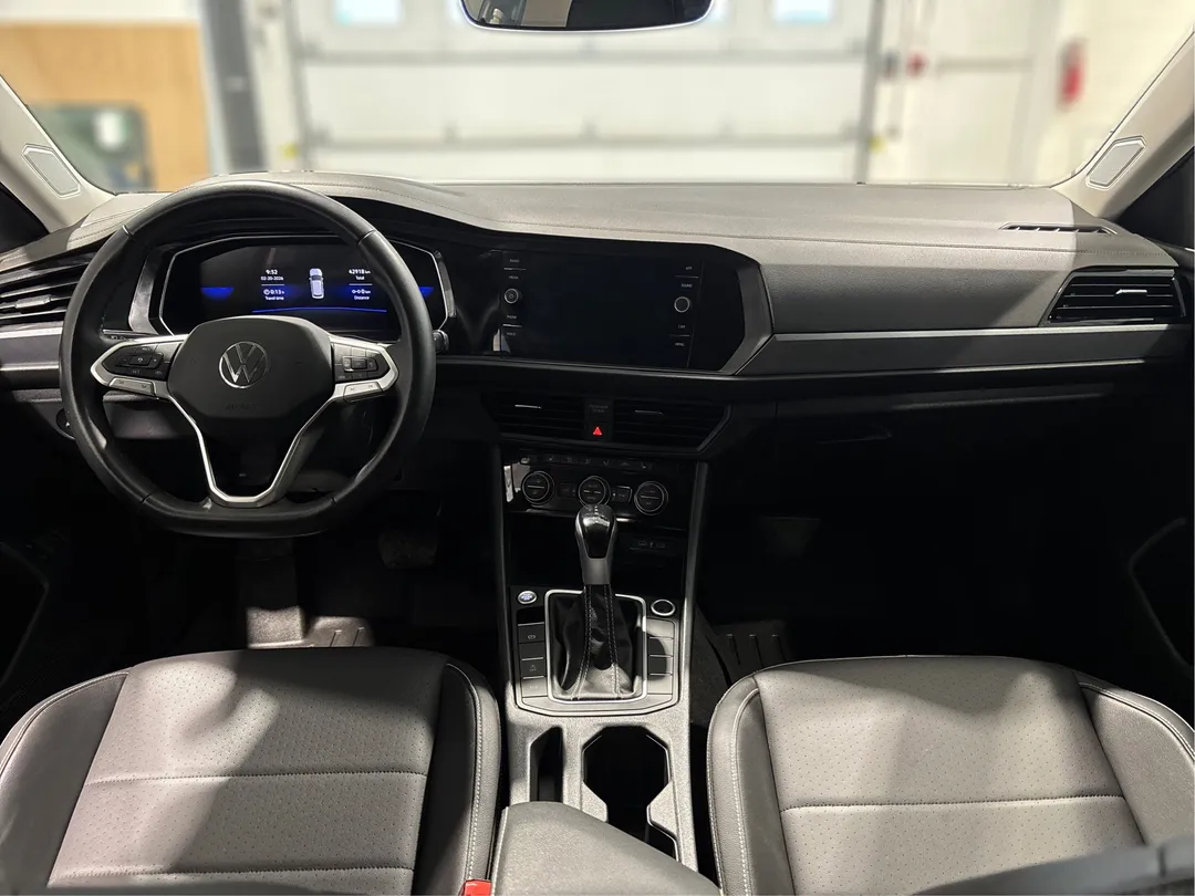2024 Volkswagen Jetta — photo 4