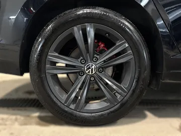 2024 Volkswagen Jetta - image 6