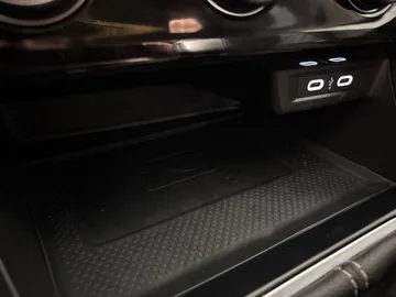 2024 Volkswagen Jetta - image 25
