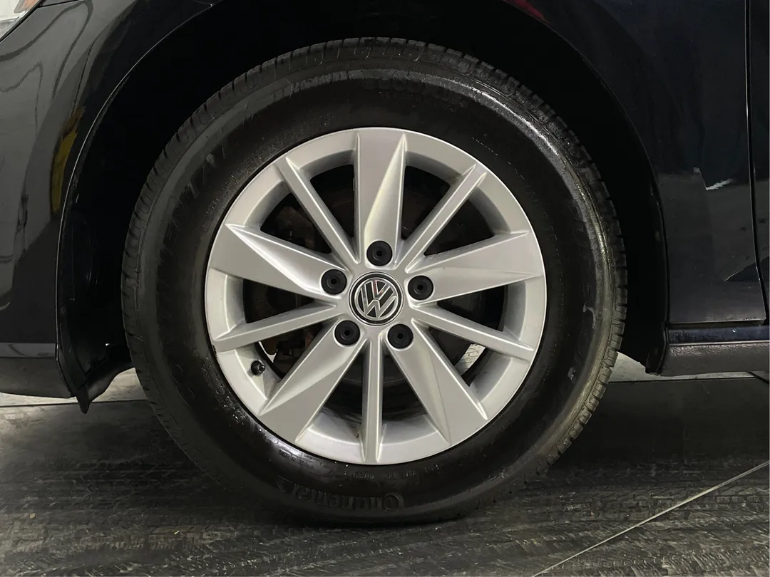 2018 Volkswagen Golf — photo 5
