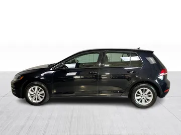 2018 Volkswagen Golf - image 10