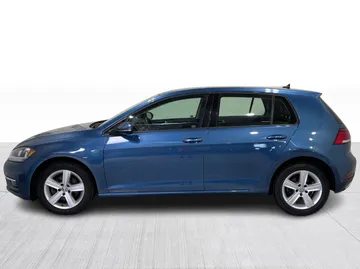 2019 Volkswagen Golf - image 11