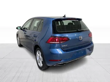 2019 Volkswagen Golf - image 12