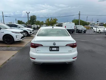 2019 Volkswagen Jetta - image 6