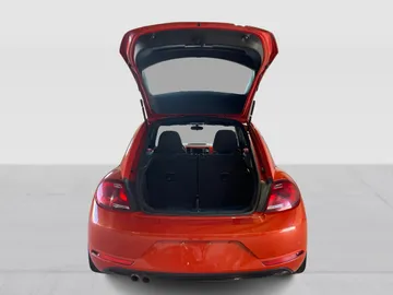 2017 Volkswagen Beetle Coupe - image 12