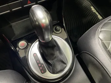 2019 Volkswagen Beetle - image 27