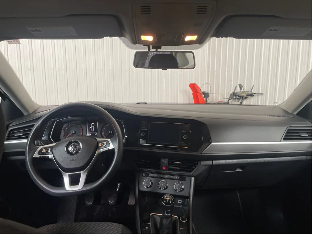 2019 Volkswagen Jetta — photo 4