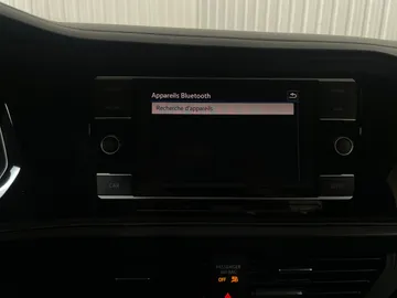 2019 Volkswagen Jetta - image 22