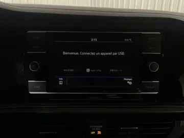 2019 Volkswagen Jetta - image 7