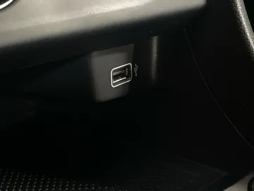 2019 Volkswagen Jetta - image 23