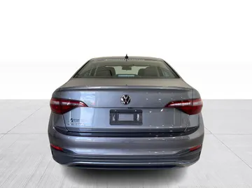 2022 Volkswagen Jetta - image 12
