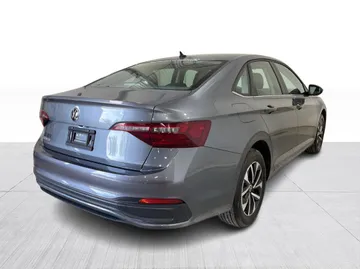 2022 Volkswagen Jetta - image 14