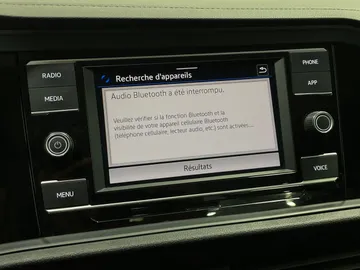 2022 Volkswagen Jetta - image 21