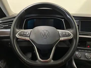 2022 Volkswagen Jetta - image 20