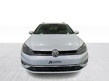 2018 Volkswagen Golf SportWagen - image 9