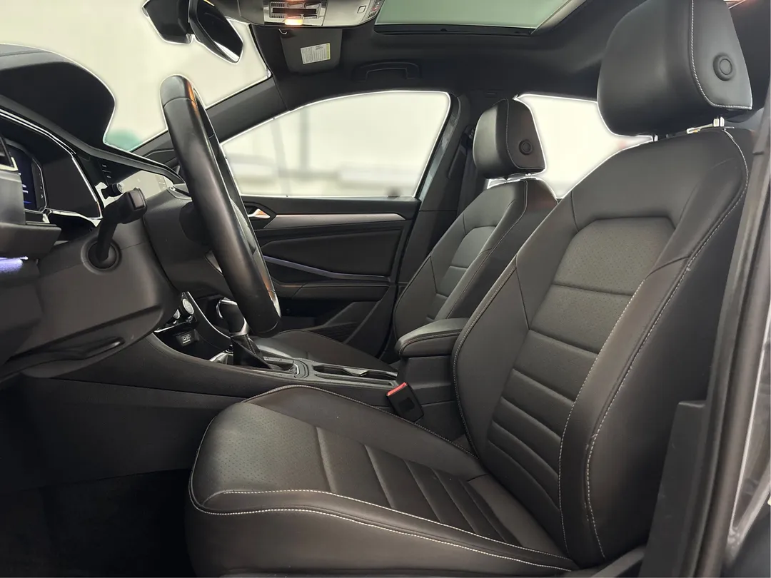 2024 Volkswagen Jetta — photo 3