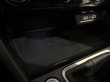 2024 Volkswagen Jetta - image 28