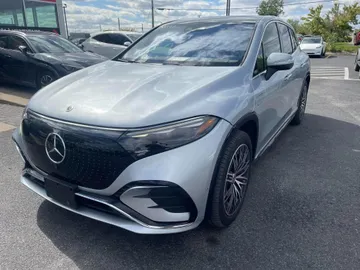 2023 Mercedes-Benz EQS - image 3