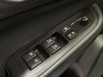 2018 Subaru Legacy - image 21